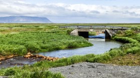 Islande à vélo 2014, pause déjeuner au bord d'une rivière